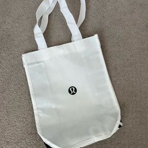 Lululemon bag
